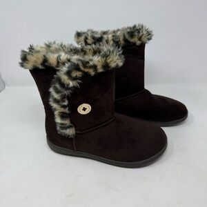 Vionic Women’s Brown Faux Fur Lined Fairfax Boots Size 7 Comfort Winter Leopard